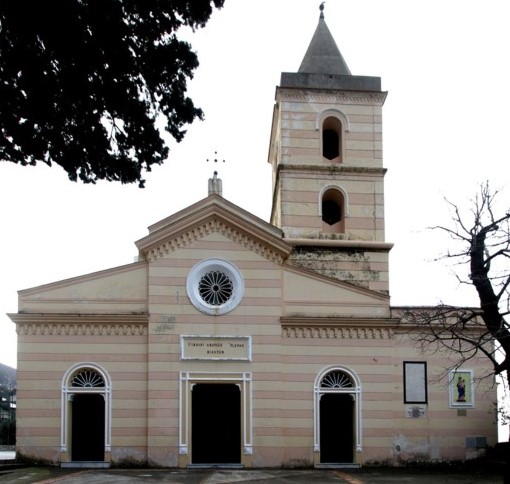 chiesa montepertuso